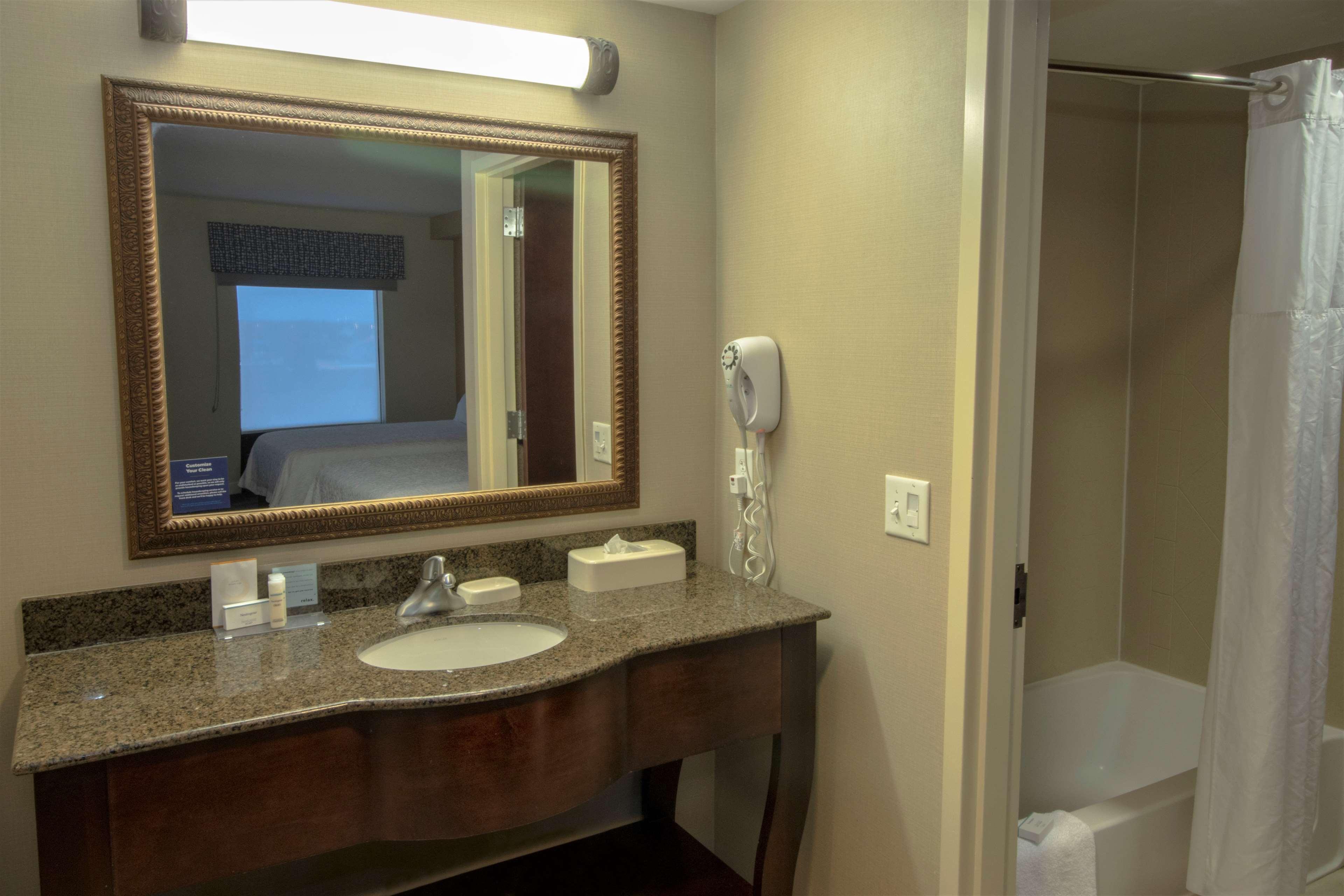 Hampton Inn & Suites Chesapeake-Battlefield Boulevard Buitenkant foto