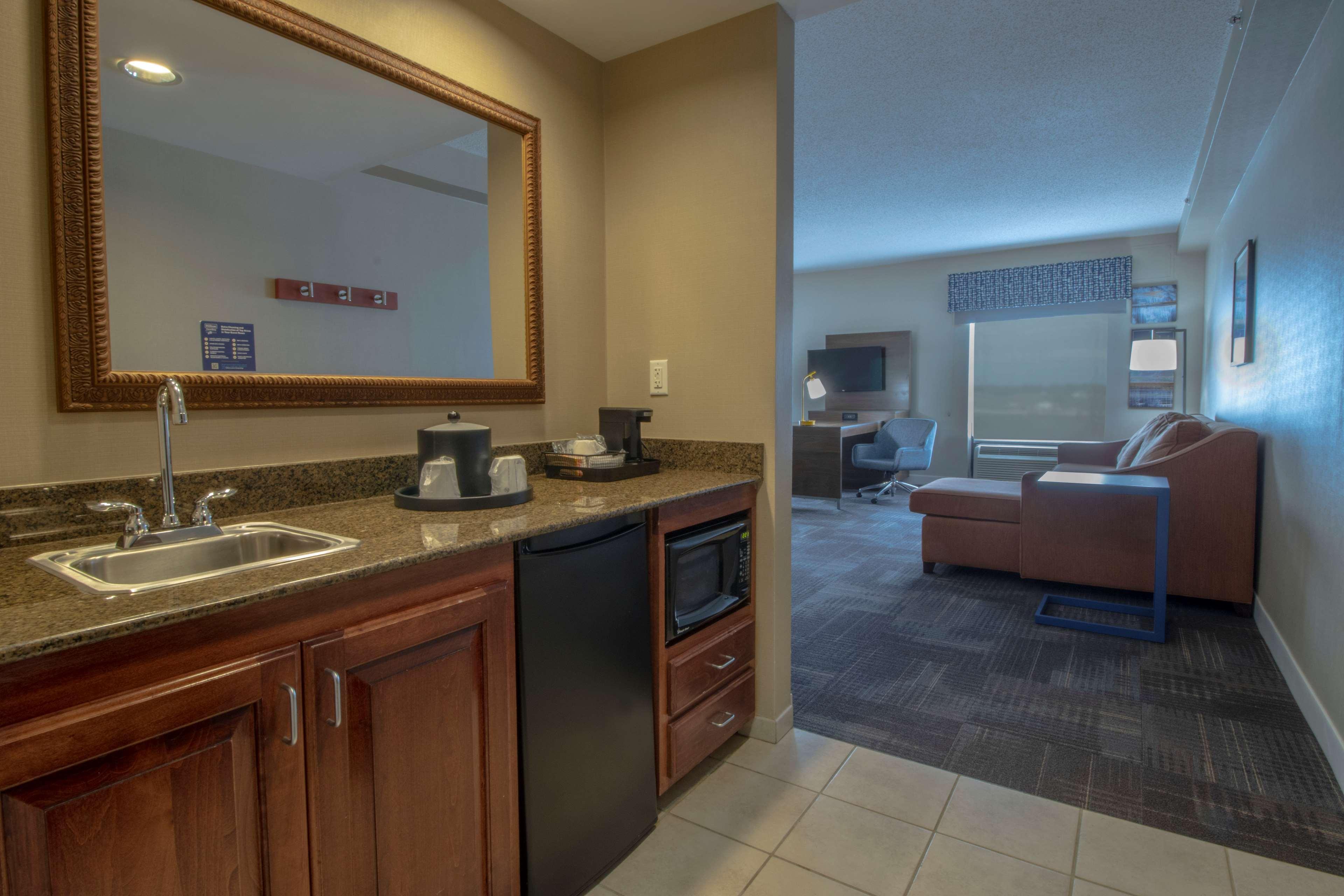 Hampton Inn & Suites Chesapeake-Battlefield Boulevard Buitenkant foto